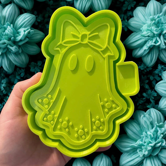 Ghost w/ Bow - Freshie