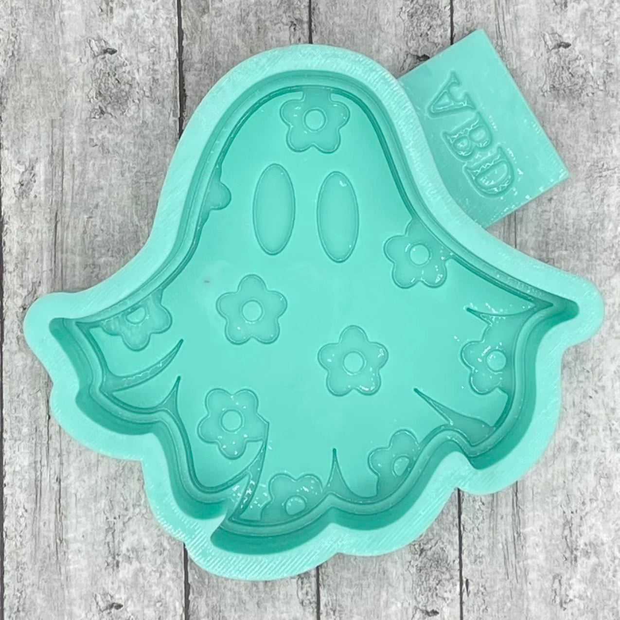 Daisy Ghost - Freshie